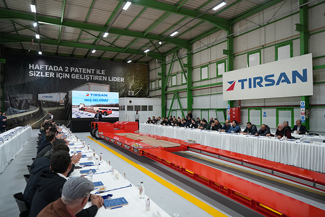Tırsan’ın Pendle Low-Loader’ına Türkiye ve Avrupa’dan Tam Not