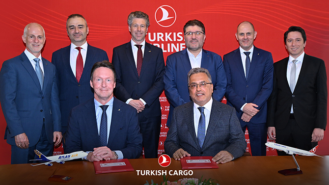 Turkish Cargo, Atlas Air Worldwide ile Uzun Vadeli İş Birliğine İmza Attı