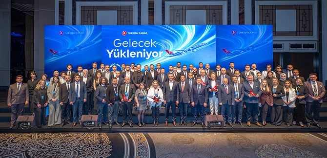 Turkish Cargo Acente Ödül Töreni’nde İş Ortaklarıyla Bir Araya Geldi