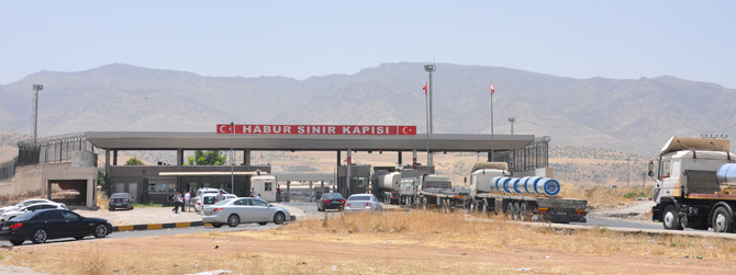 Habur Sınır Kapısı Pandemiye Rağmen TIR Giriş-Çıkışlarında Türkiye Rekoru Kırdı!