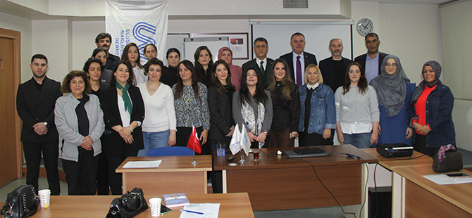 İlk Ders Zili Çaldı: Kadın TIR Sürücüleri Yola Çıkıyor İlk Ders Zili Çaldı: Kadın TIR Sürücüleri Yola Çıkıyor