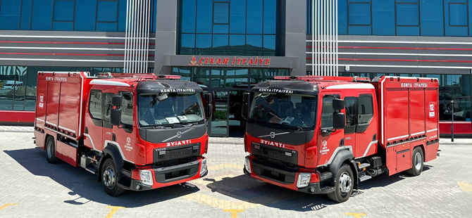 Volvo Trucks Konya İtfaiyesine Volvo FL 4x2 Çekicilerini Teslim Etti