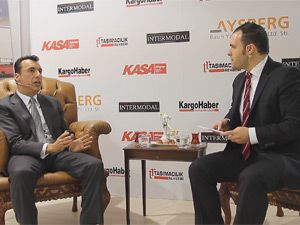 Tea&Talk Prof. Dr. Stefan Iskan Interviews Serdar Ayırtman